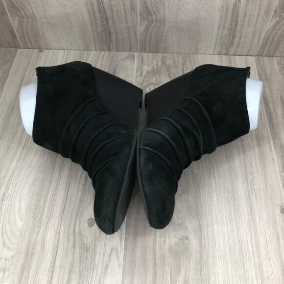 BCBGeneration Wedge Ankle Boots Womens 8.5B Helen Black Suede Zip Booties - Picture 6 of 12
